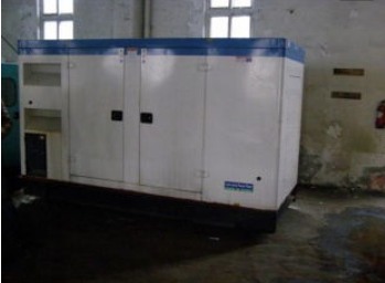 甘洛康明斯150kw大型柴油二手发电机组 甘洛康明斯150kw大型柴油二手发电机组